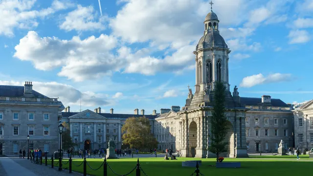Dublin'de Trinity College kampüsü